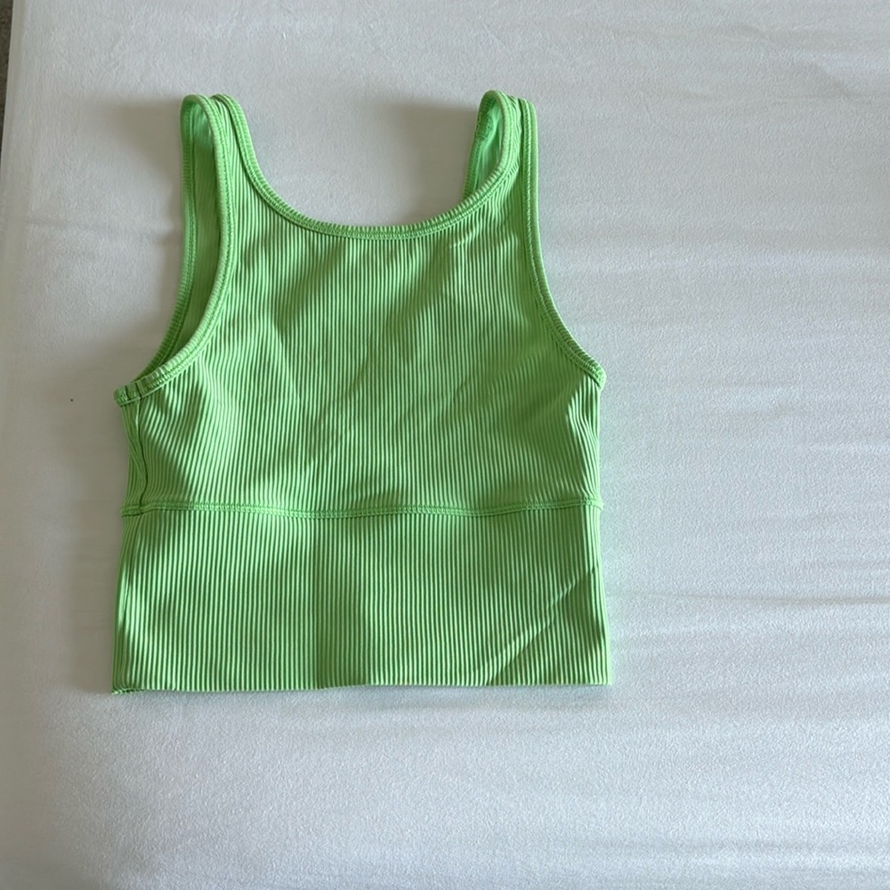 Lululemon power pivot tank